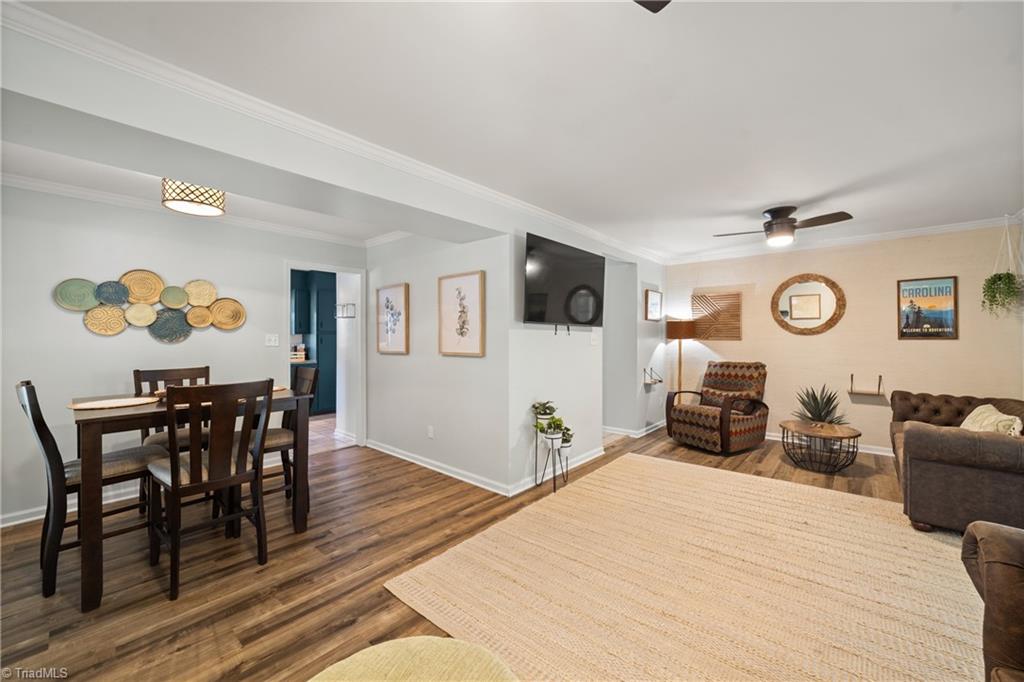 Winston-Salem, North Carolina 27103, United States, 3 Bedrooms Bedrooms, ,3 BathroomsBathrooms,Residential,Active,214658