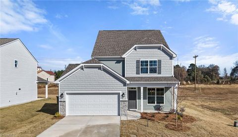 Homes For Sale - 334 Blooming Maple Drive<br/> Forsyth County, Kernersville, NC 27284