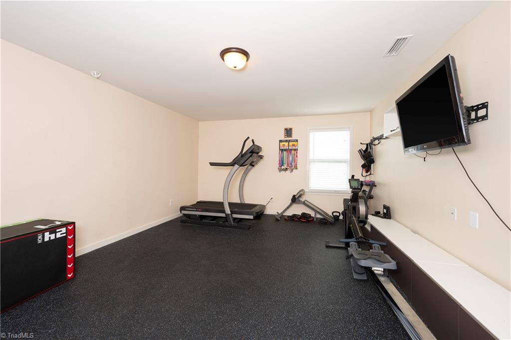 4230 Wedge Drive, Pfafftown, North Carolina image 16
