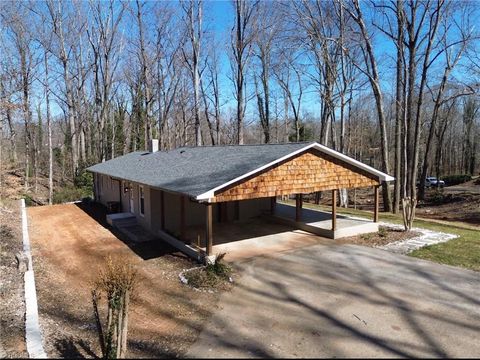 A home in Elkin