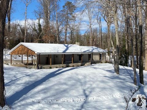 A home in Elkin