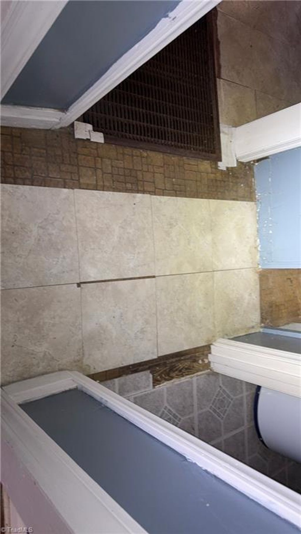 Photo of 916 Murray Street, Burlington, NC 27217 (MLS # 1213963)