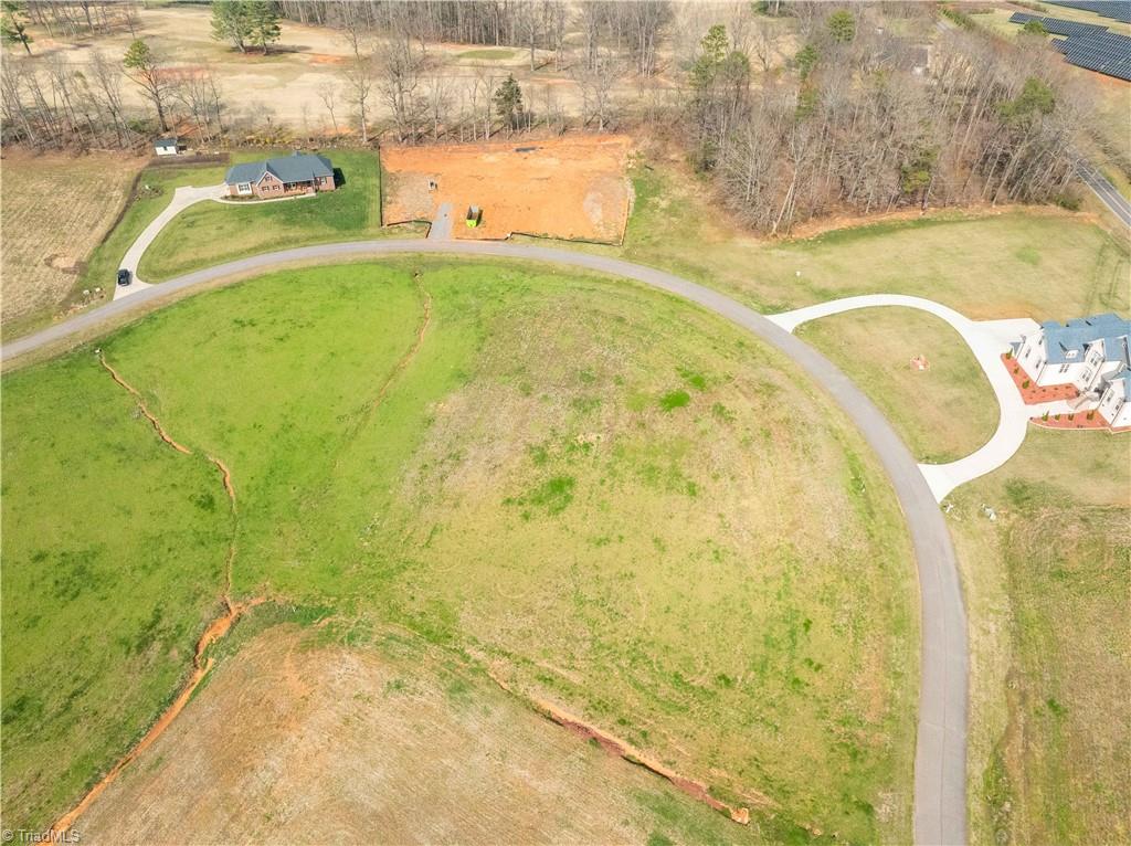 2015 Chimney Field Road, Yadkinville, North Carolina image 7