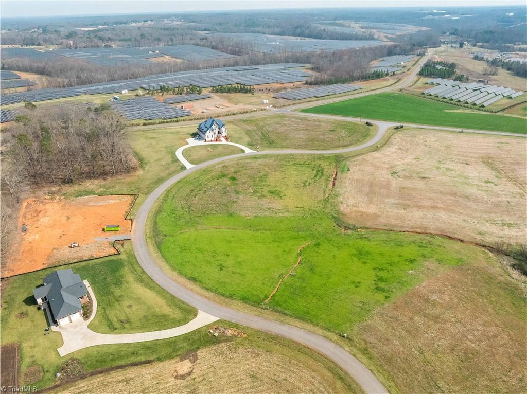 2015 Chimney Field Road, Yadkinville, North Carolina image 4