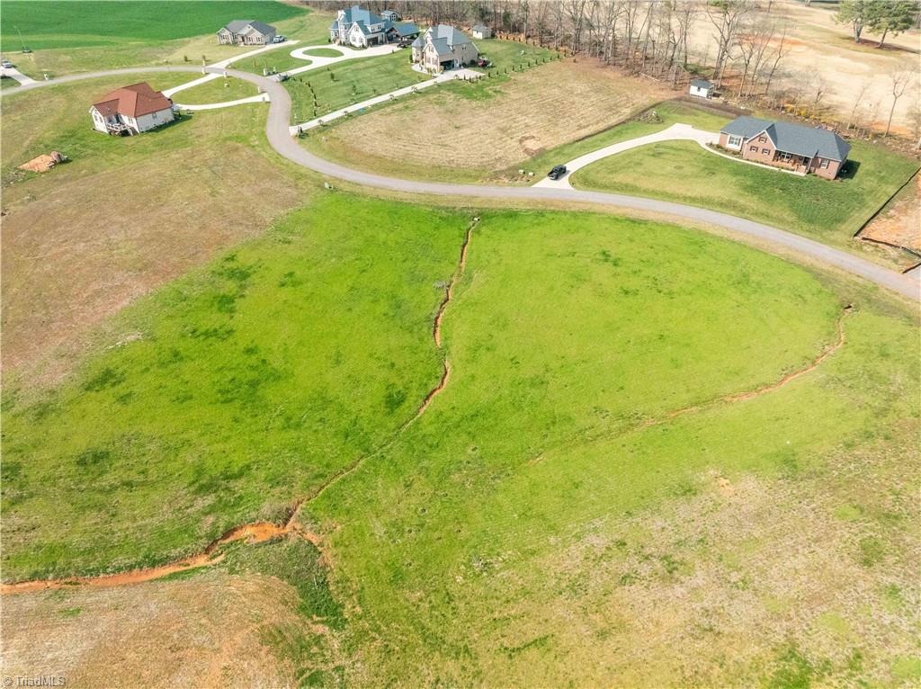 2015 Chimney Field Road, Yadkinville, North Carolina image 9