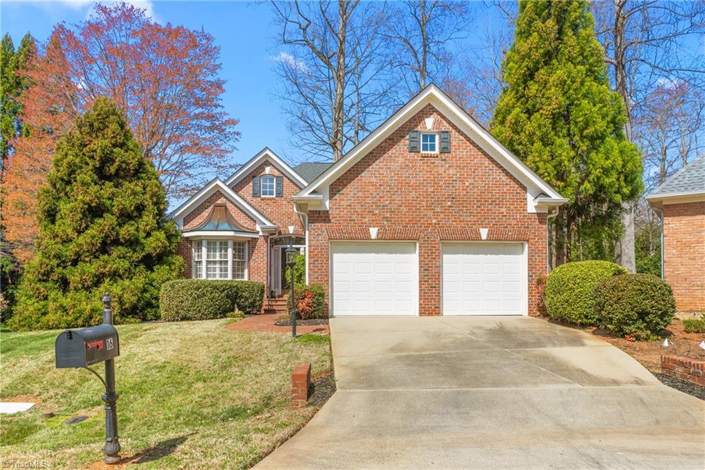 16 Dunlin Square, Greensboro, North Carolina image 1
