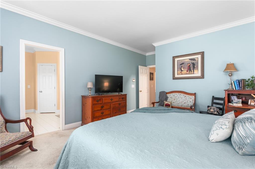 16 Dunlin Square, Greensboro, North Carolina image 25