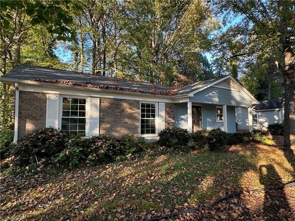 Photo of 1629 Village Place, Winston-Salem, NC 27127 (MLS # 1199623)
