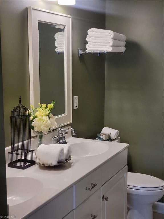 1202 Pelican Lane, Clemmons, North Carolina image 25