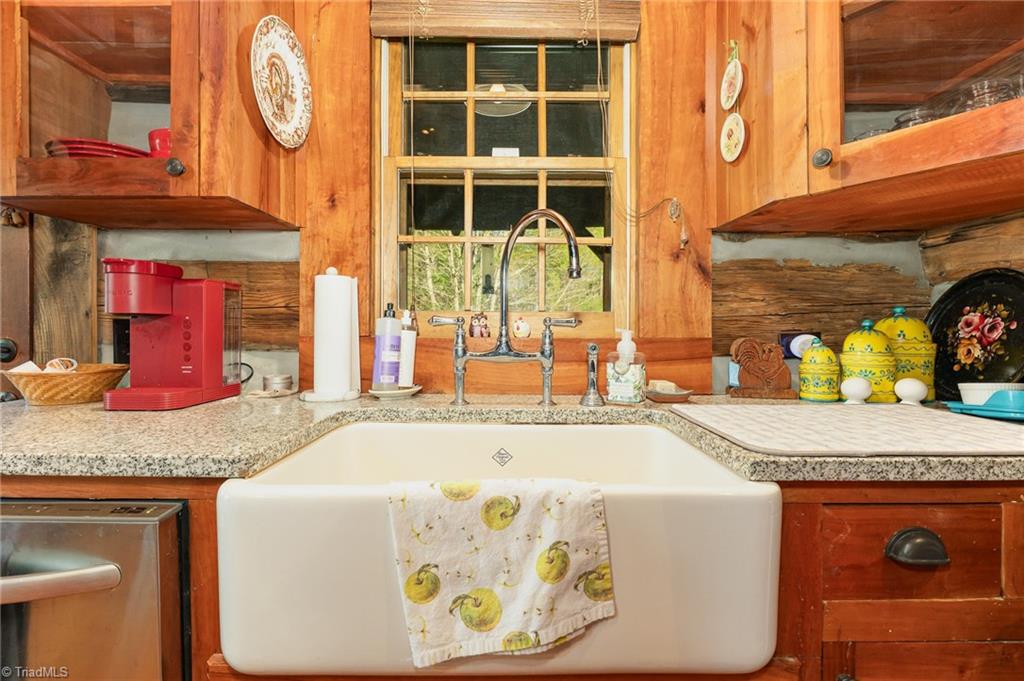 305 Gambill Creek Road, Hays, North Carolina image 12