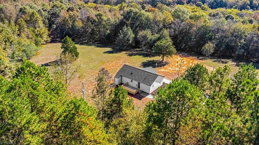 Photo of 7403 Riverside Road, Seagrove, NC 27341 (MLS # 1199624)