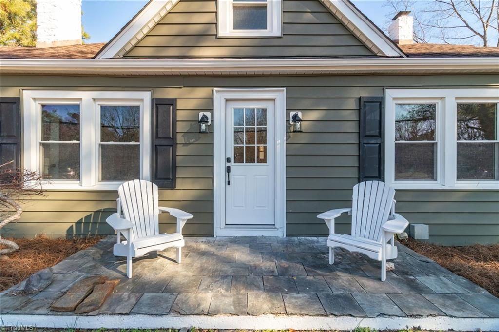 Photo of 156 Payne Road, Thomasville, NC 27360 (MLS # 1206992)