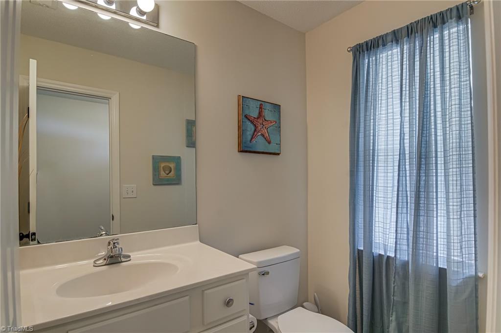 5022 Bartholomews Lane, Greensboro, North Carolina image 17