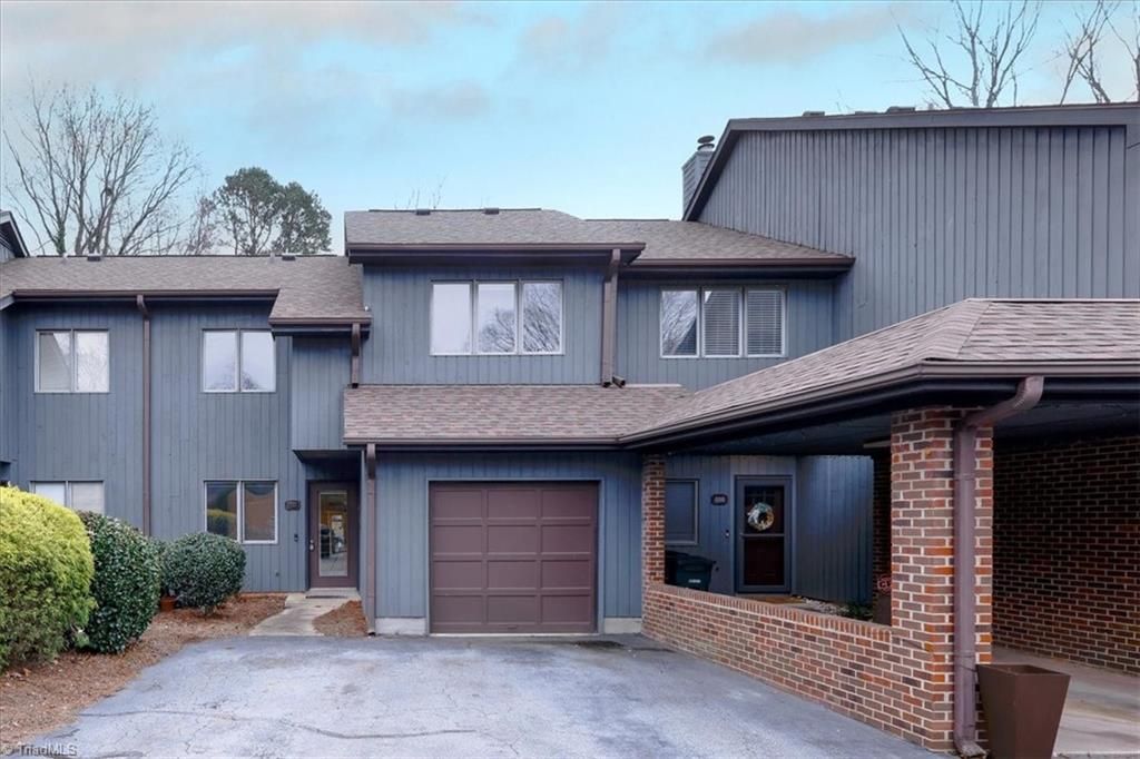 Photo of 210 College Road #303, Greensboro, NC 27410 (MLS # 1203899)