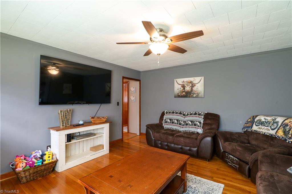 562 Cedar Drive, Lexington, North Carolina image 10