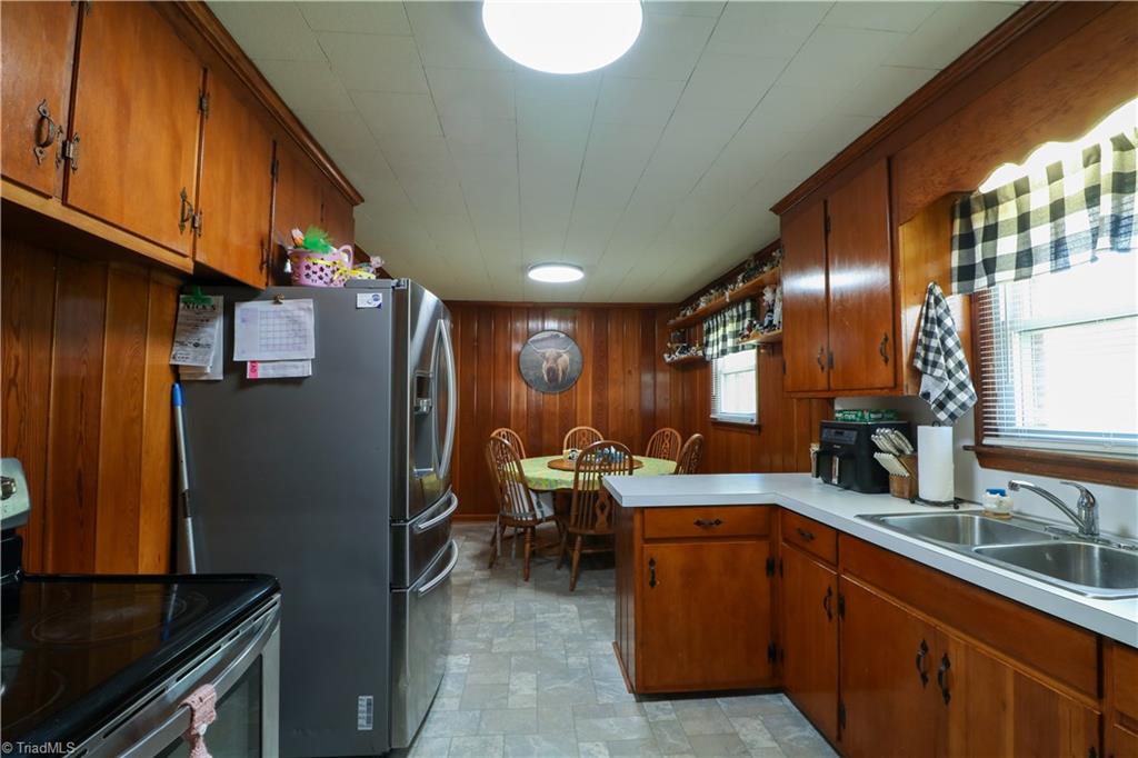 562 Cedar Drive, Lexington, North Carolina image 27