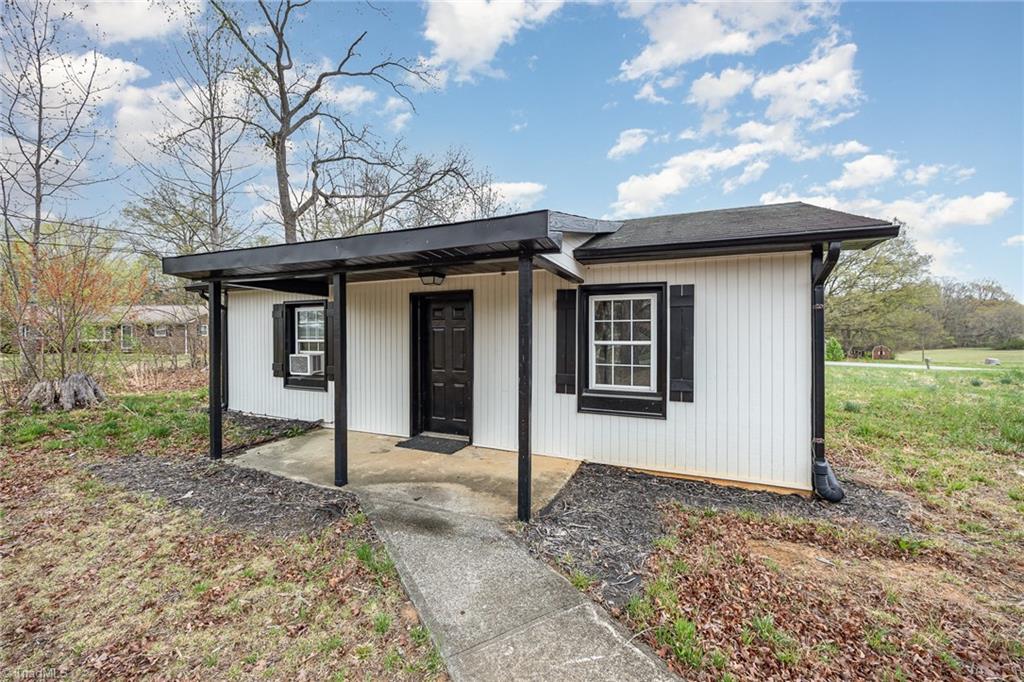 1508 Longtown Road, Boonville, North Carolina image 1