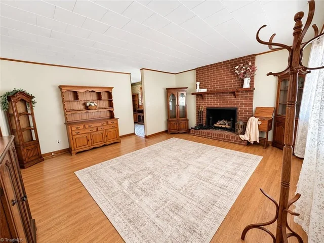 1778 Pleasant Ridge Road, photo 3 of 20