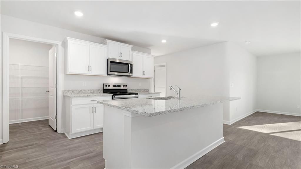 Photo of 124 Beechwood Circle, Thomasville, NC 27360 (MLS # 1218502)