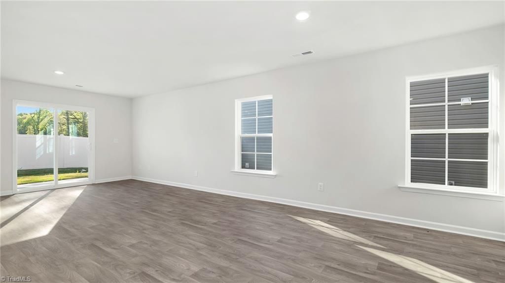 Photo of 124 Beechwood Circle, Thomasville, NC 27360 (MLS # 1218502)