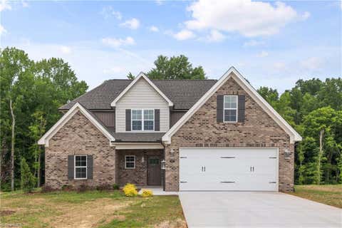 Homes For Sale - 333 Enclave Drive<br/> Davidson County, Clemmons, NC 27012