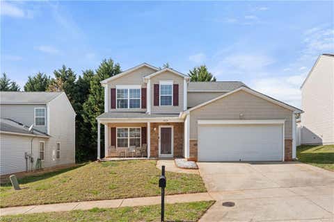 Homes For Sale - 4439 Vernon Circle<br/> Forsyth County, Kernersville, NC 27284