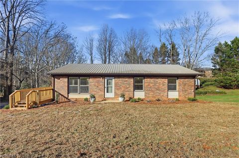 359 Ruritan Park Road North Wilkesboro NC 28659