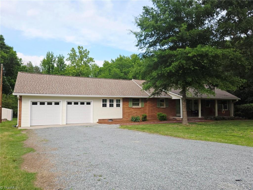 3669 W Greensboro Chapel Hill Road, Liberty, North Carolina image 3