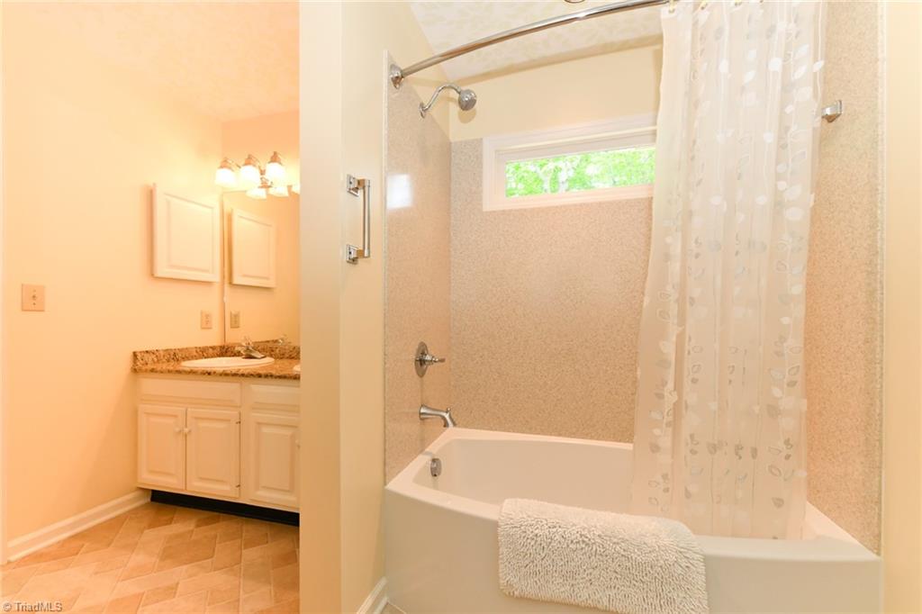 5115 Southwind Road, Greensboro, North Carolina image 28