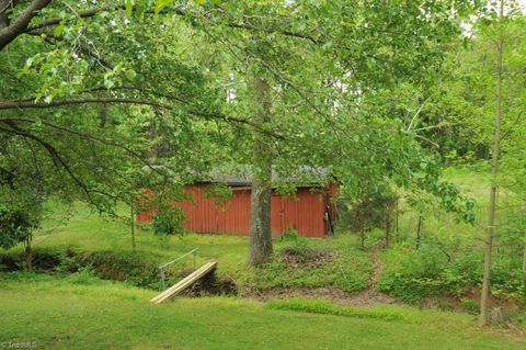 A home in Rural Hall