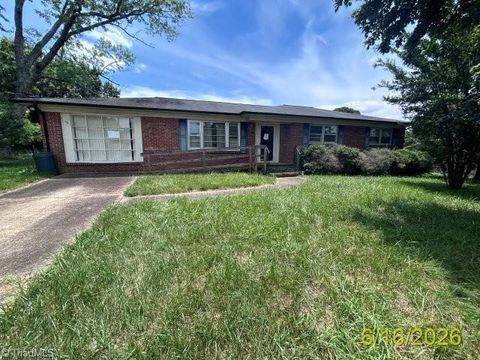 Homes For Sale - 3196 Westview Street<br/> Burke County, Valdese, NC 28690