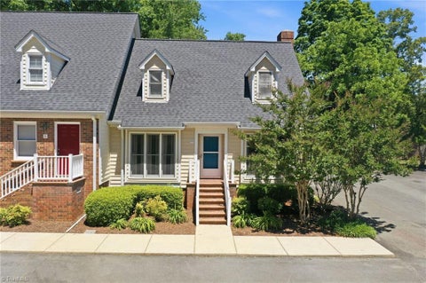 Condo For Sale - 1121 Sherwood Drive #10<br/> Burlington, NC 27215