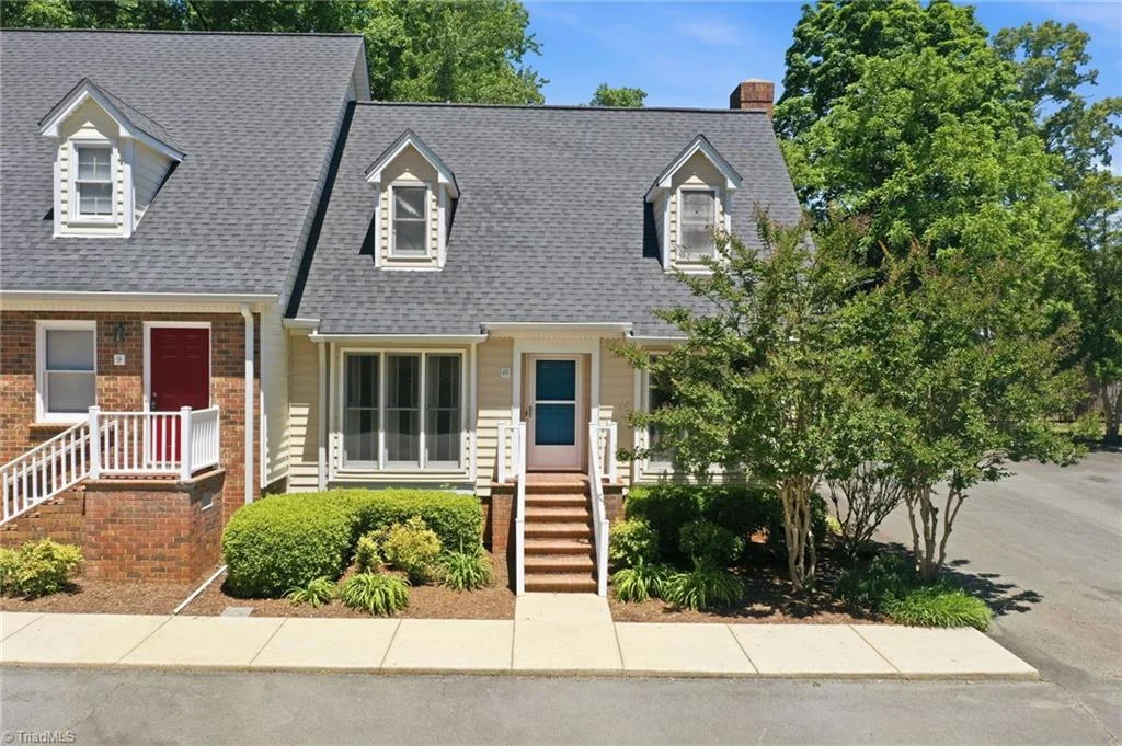 1121 Sherwood Drive Unit 10