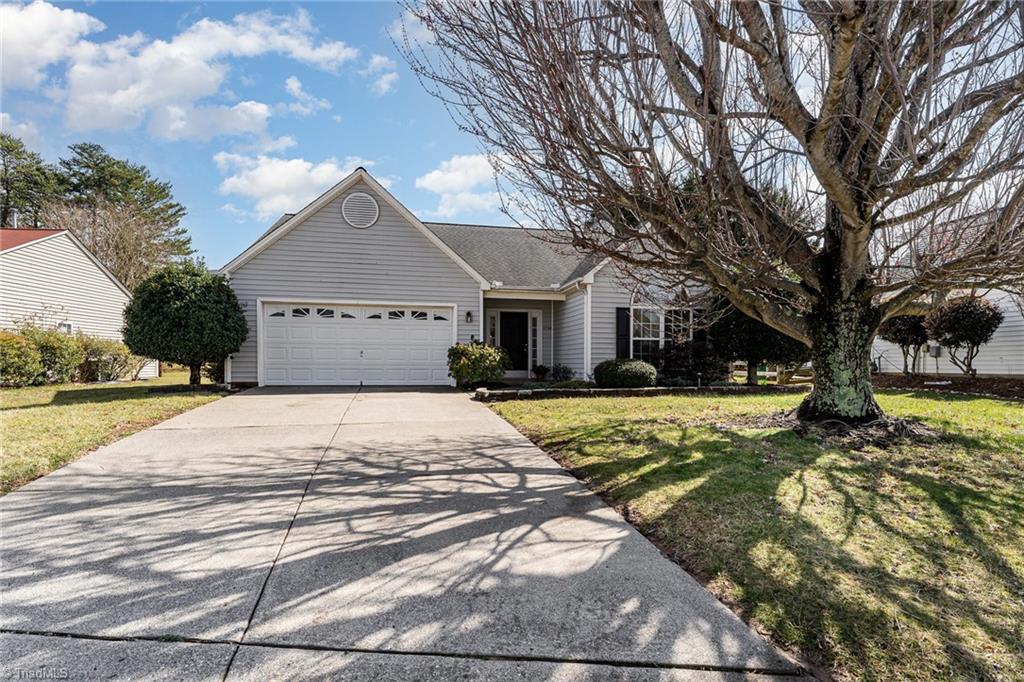 3704 Woodpark Drive, Jamestown, North Carolina image 3