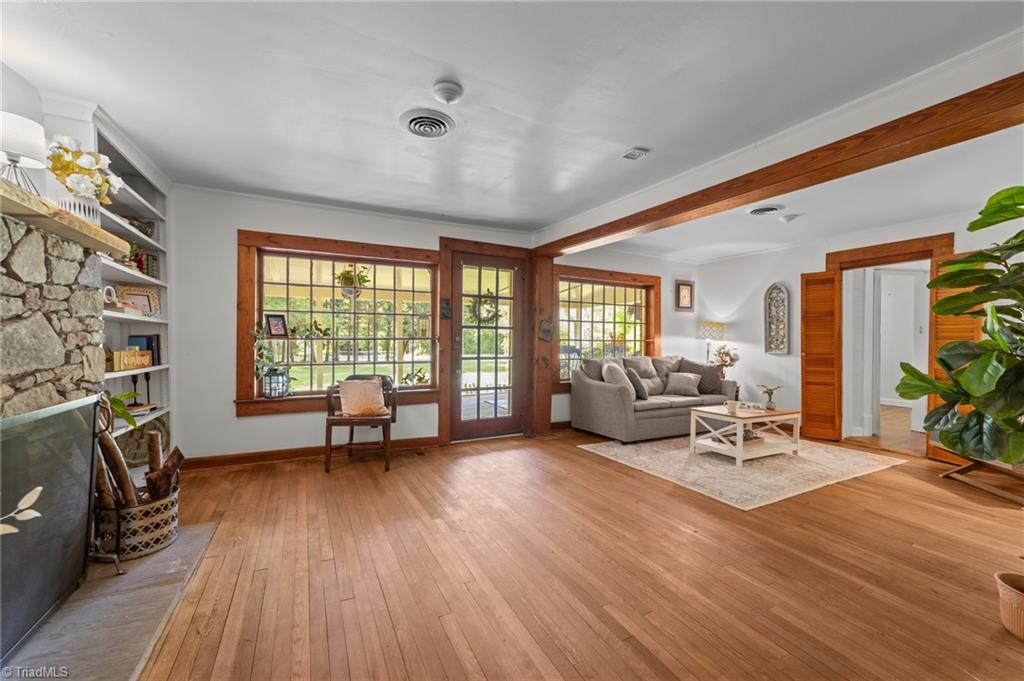 3432 Edgefield Road