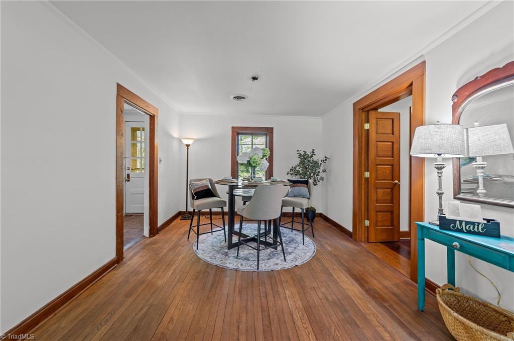 3432 Edgefield Road