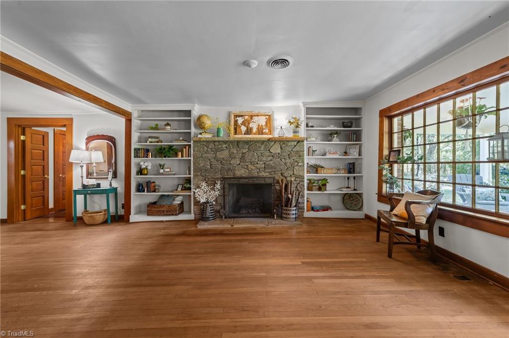 3432 Edgefield Road