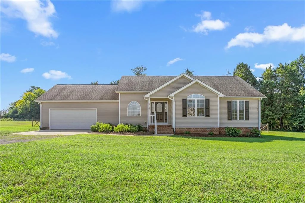 6814 Mcpherson Clay Road, Liberty, NC, 27298
