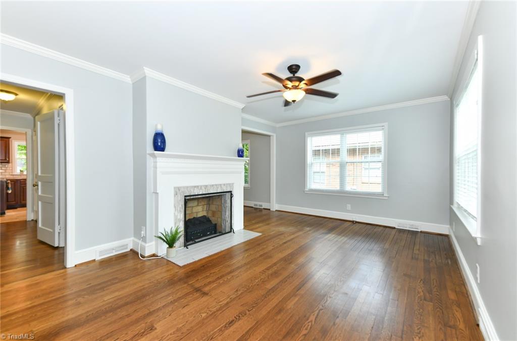 Greensboro, North Carolina 27408, United States, 4 Bedrooms Bedrooms, ,2 BathroomsBathrooms,Residential,Active,201064