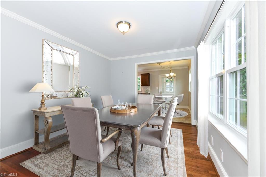 Greensboro, North Carolina 27408, United States, 4 Bedrooms Bedrooms, ,2 BathroomsBathrooms,Residential,Active,201064