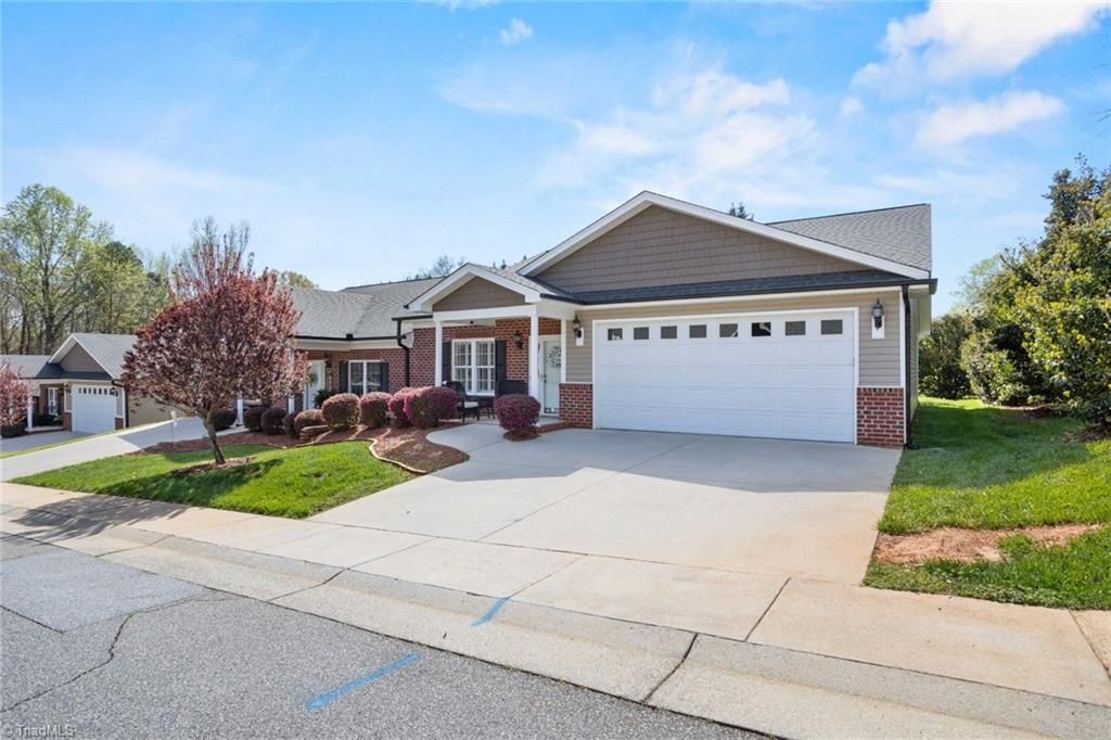 Photo of 1826 Bogey Lane, Asheboro, NC 27205 (MLS # 1213620)