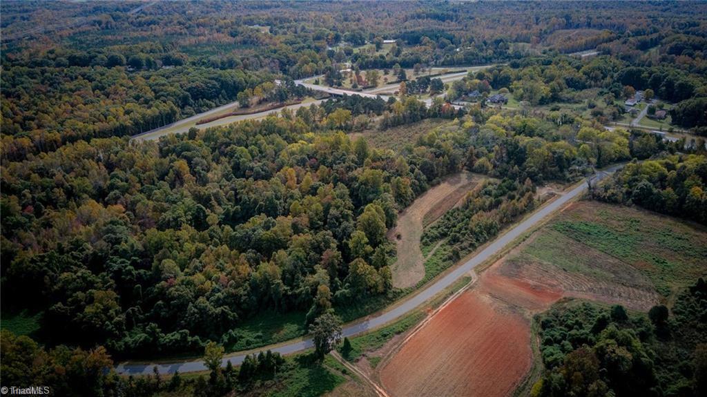 Adams Road, Reidsville, North Carolina image 13