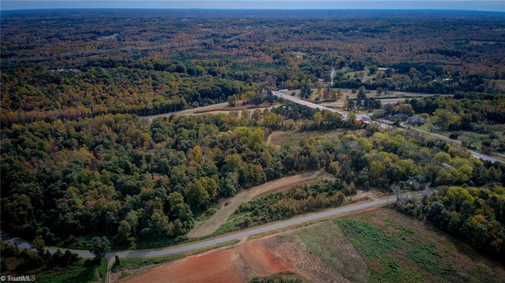 Adams Road, Reidsville, North Carolina image 14