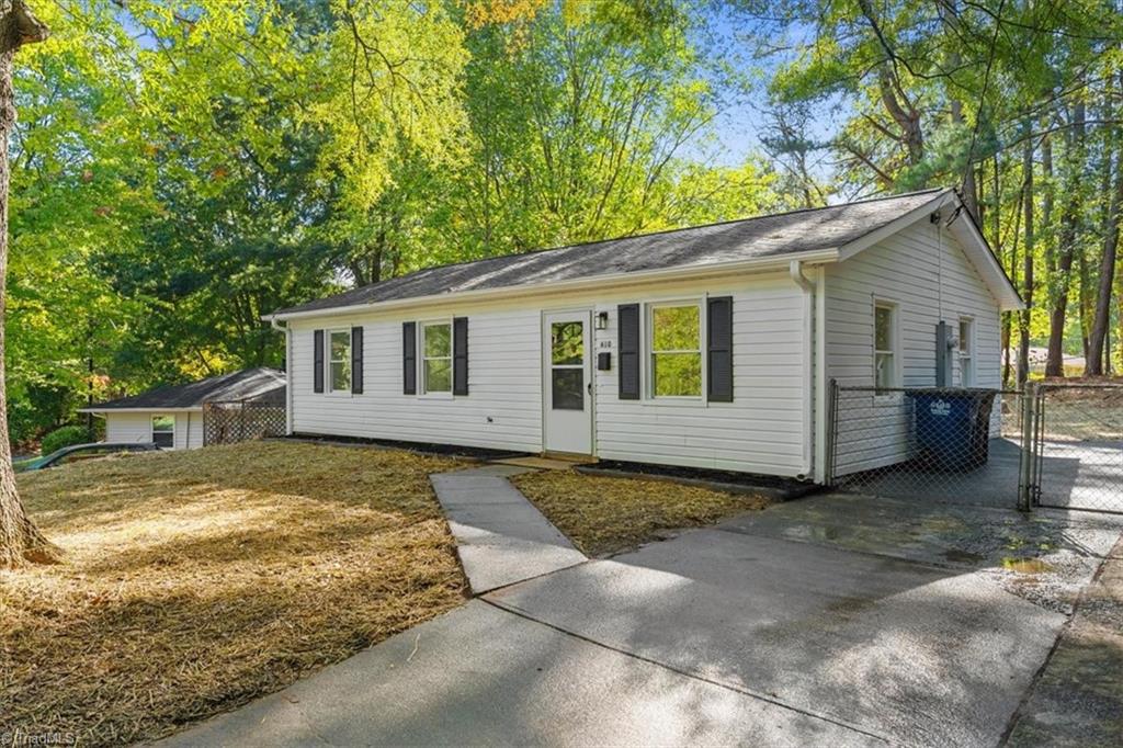 Photo of 610 Chandler Street, Winston-Salem, NC 27101 (MLS # 1238525)