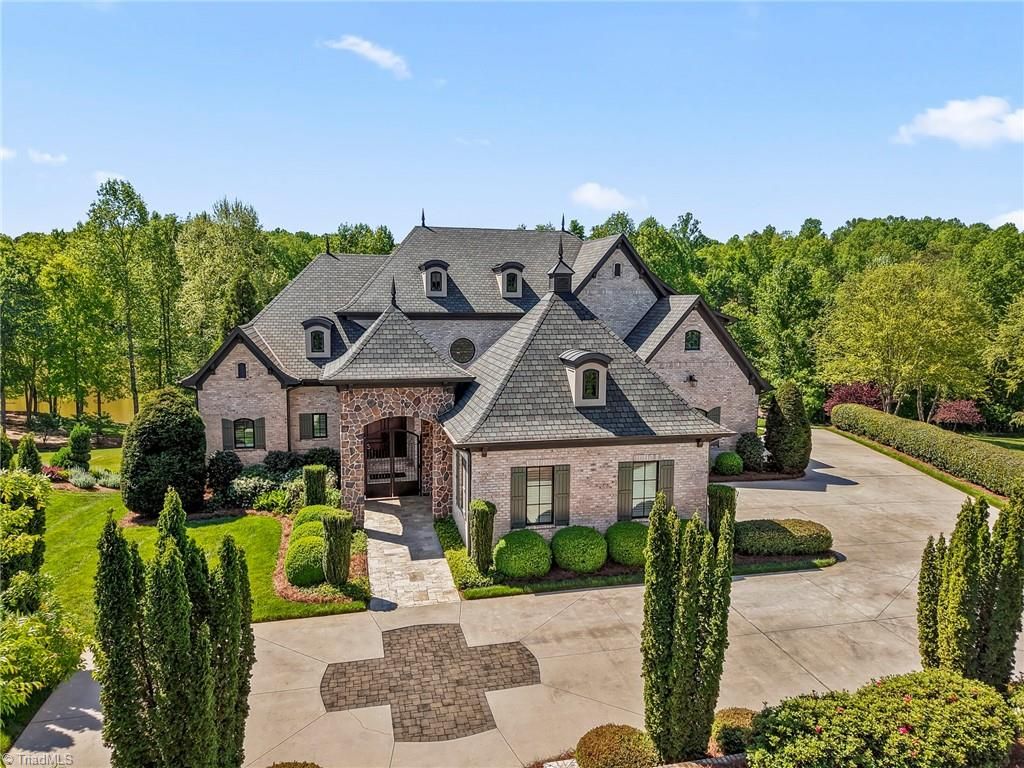 Photo of 1361 Pheasant Lane, Winston-Salem, NC 27106 (MLS # 1217554)