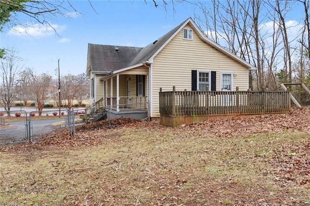 Photo of 907 Watkins Street, Greensboro, NC 27407 (MLS # 1208776)