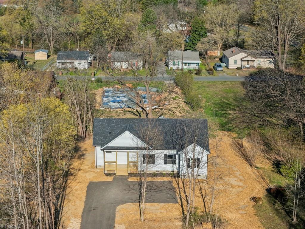 111 Faucette Avenue, Burlington, North Carolina image 40