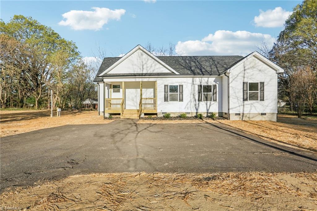 111 Faucette Avenue, Burlington, North Carolina image 6