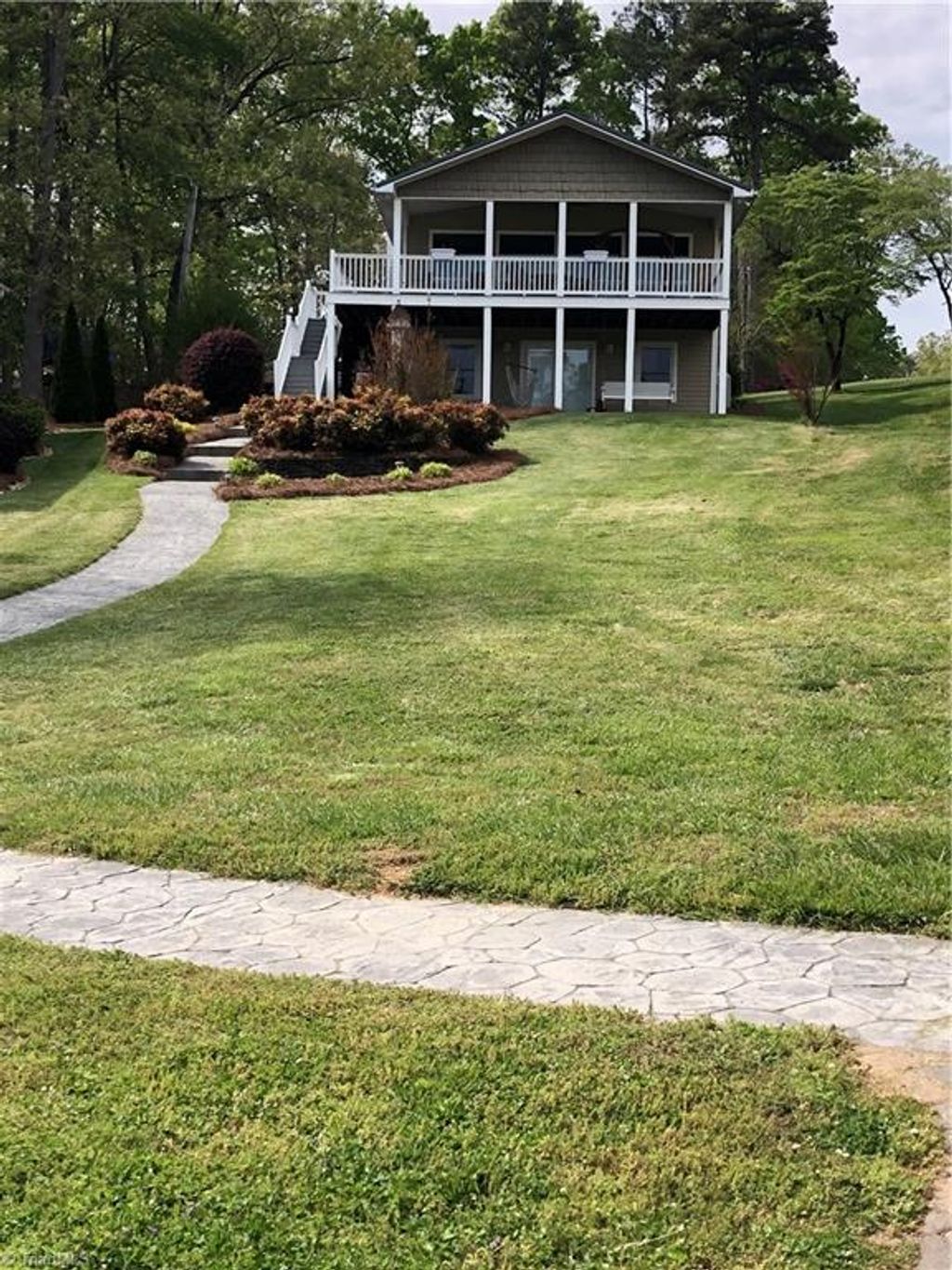 Photo of 105 Sunrise Lane, New London, NC 28127 (MLS # 1207601)