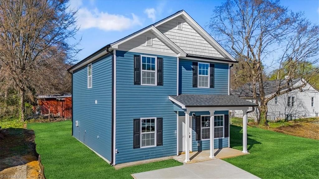 Photo of 212 Emma Street, Thomasville, NC 27360 (MLS # 1211893)